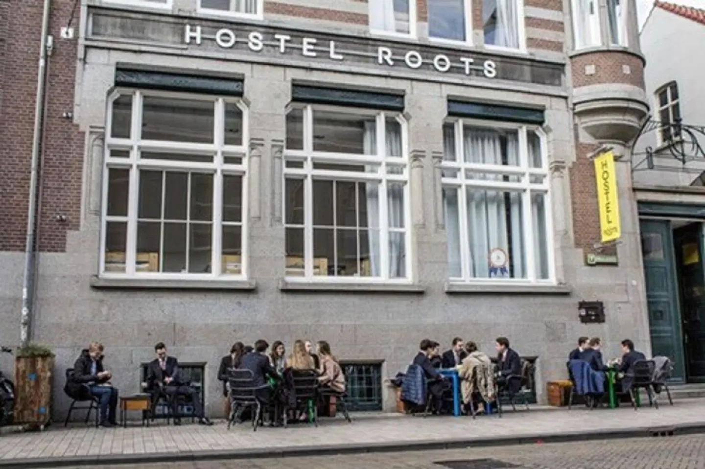 Hostel Roots EXTERIOR