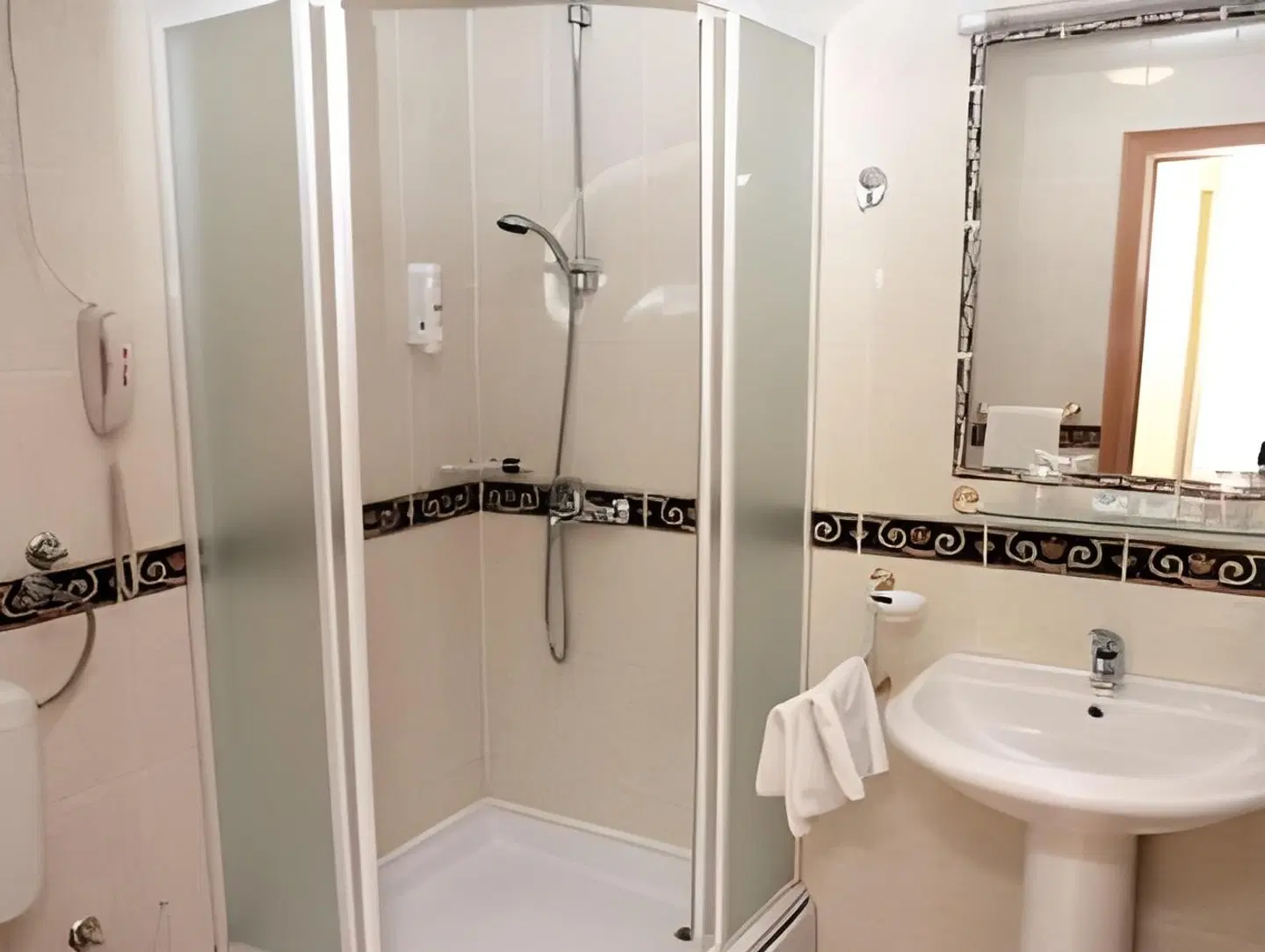 Silver Badezimmer