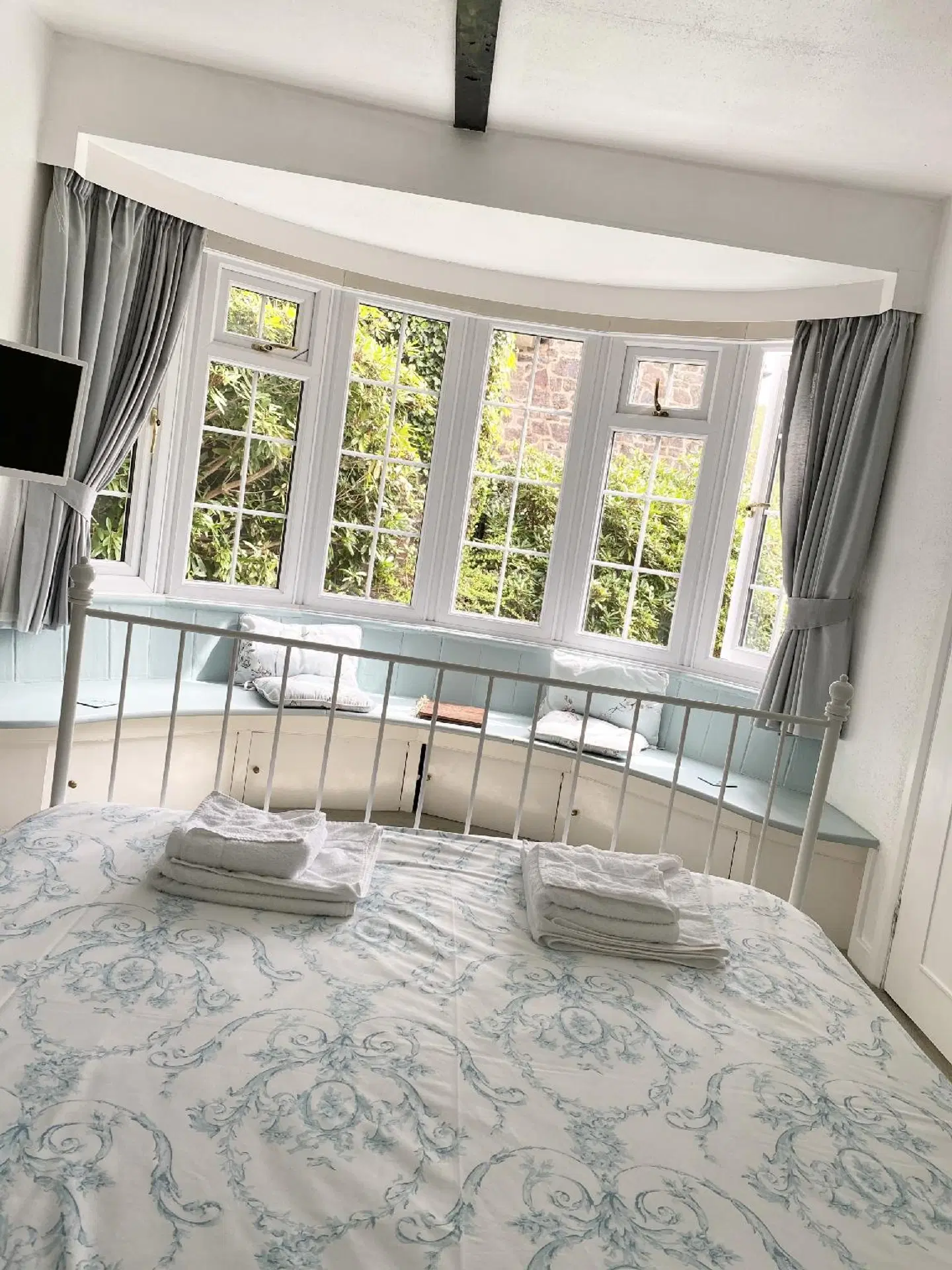 The Barkhouse ROOM_EXAMPLE
