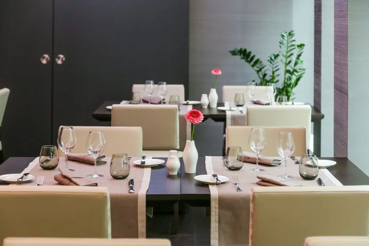 Le Royal Restaurant