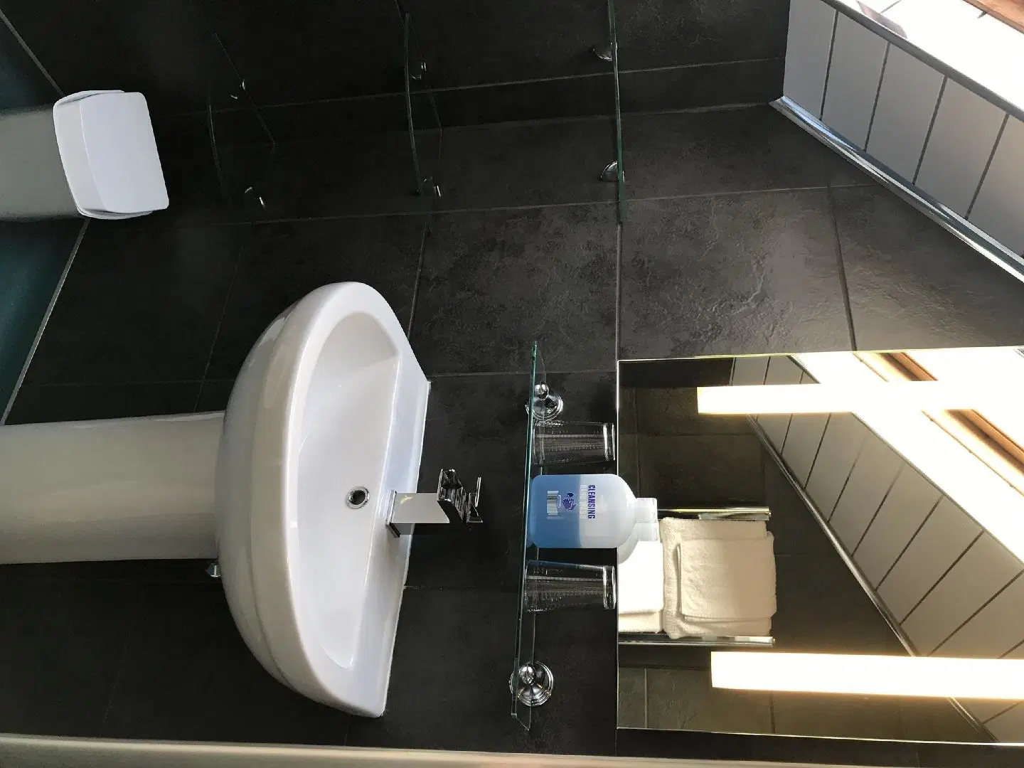 Cassandra Guest House Badezimmer