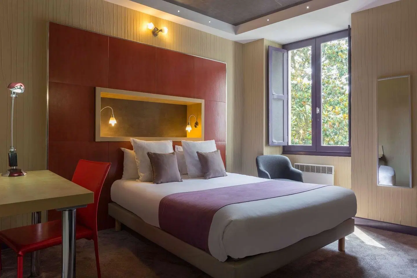 Qualys-Hotel De Gramont ROOM_EXAMPLE
