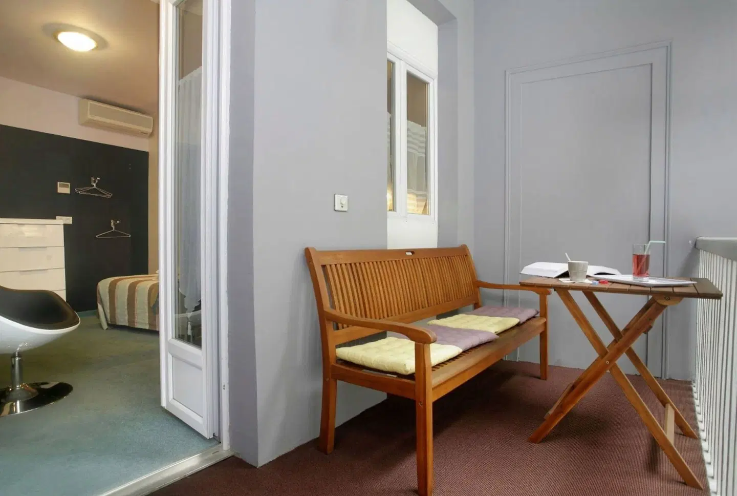 Qualys-Hotel De Gramont ROOM_EXAMPLE