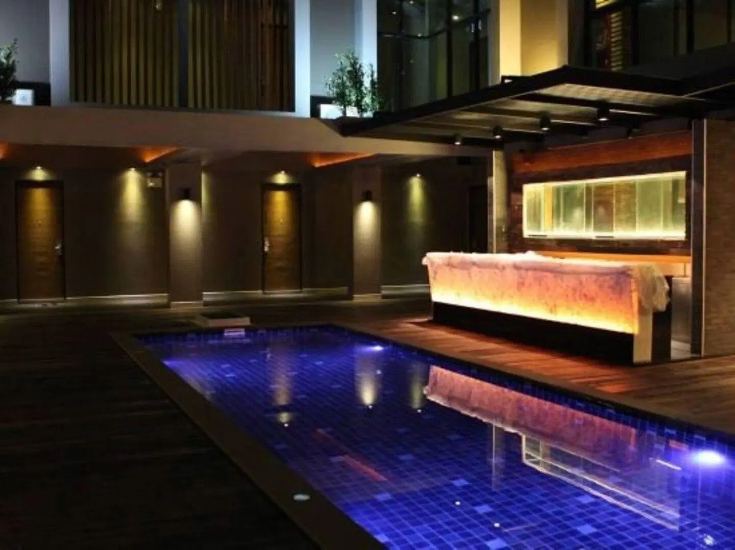 Siam Swana Hotel Hallenbad