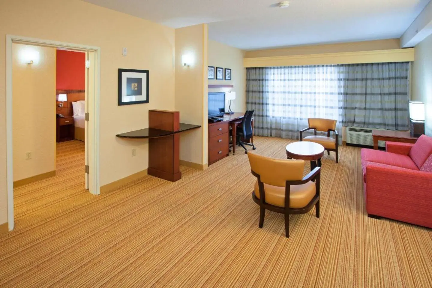 Courtyard by Marriott Louisville Northeast LOUNGE_LOBBY