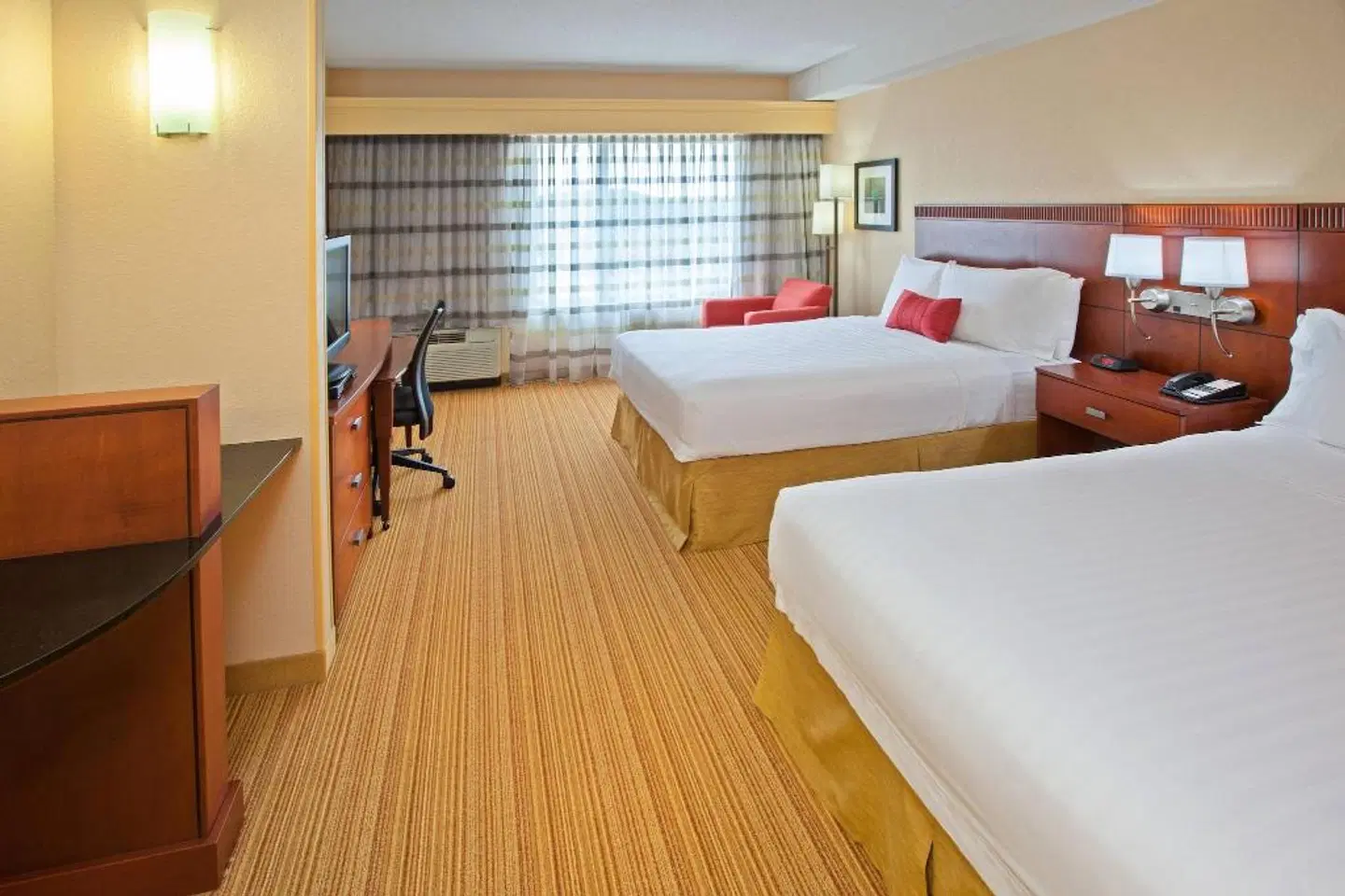 Courtyard by Marriott Louisville Northeast ROOM_EXAMPLE