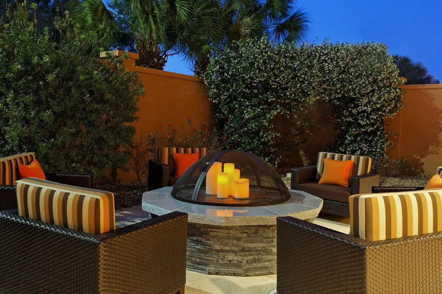 Courtyard by Marriott Gainesville Terrasse