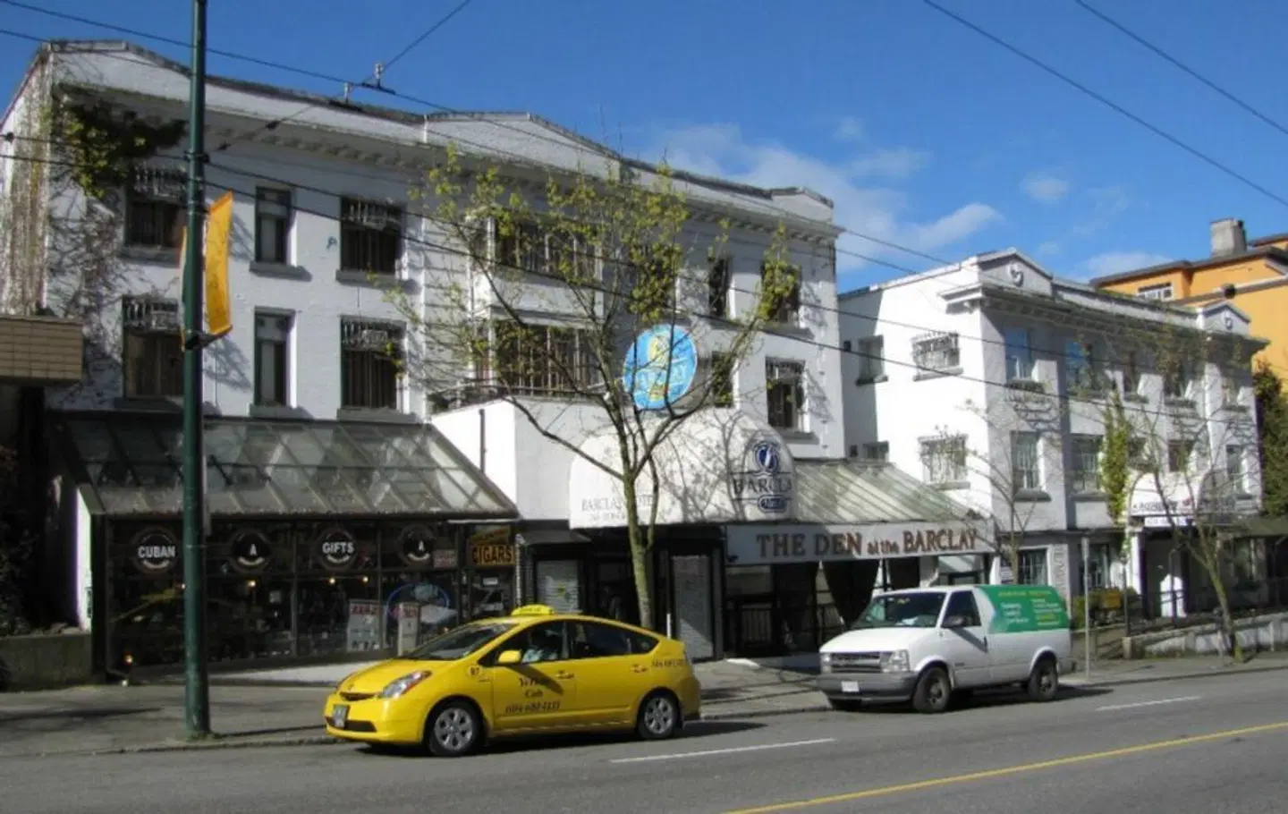 Barclay Hotel EXTERIOR