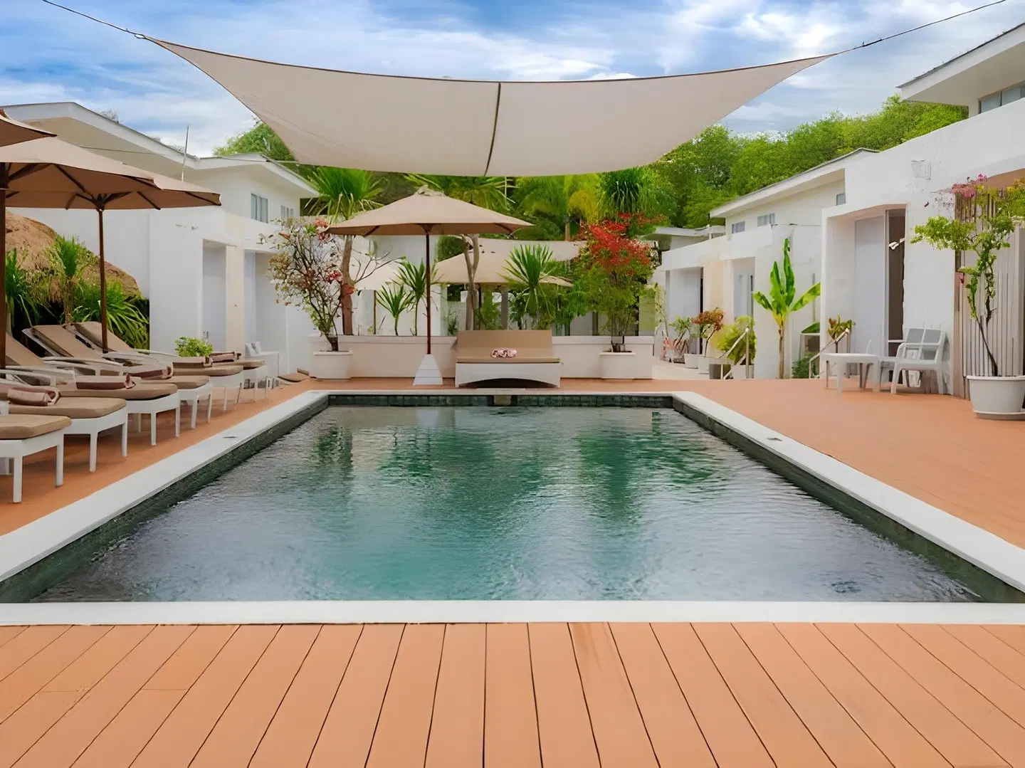 Mahamaya Gili Meno Hallenbad