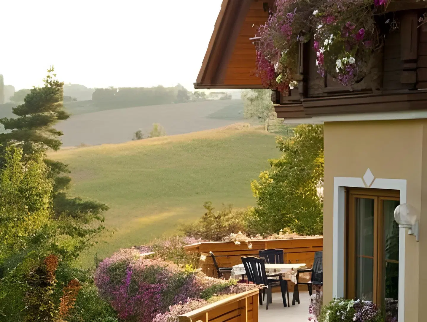 Pension Thermensonne Terrasse