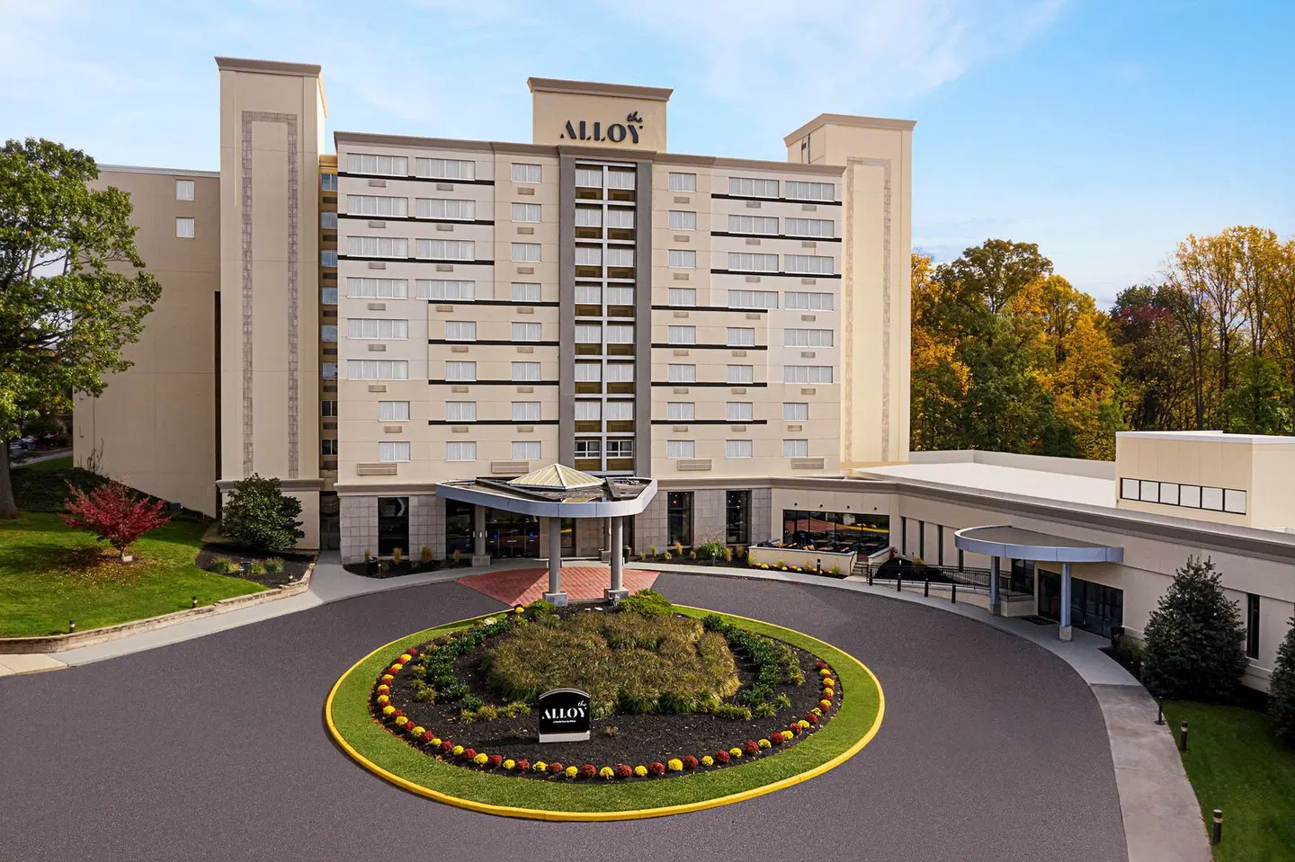 the Alloy King of Prussia - a DoubleTree by Hilton EXTERIOR
