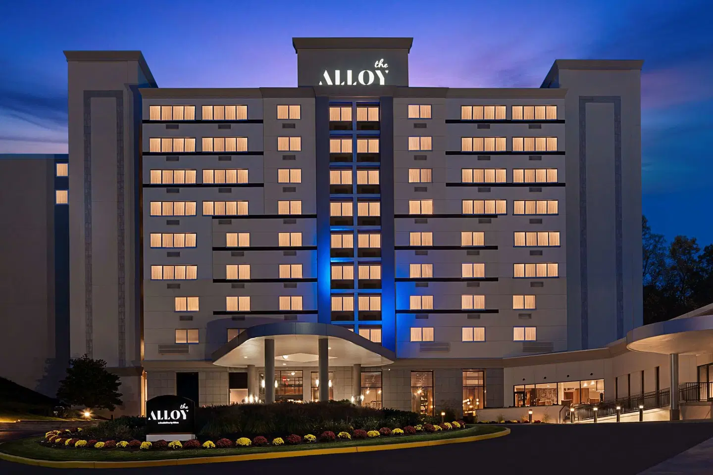 the Alloy King of Prussia - a DoubleTree by Hilton EXTERIOR