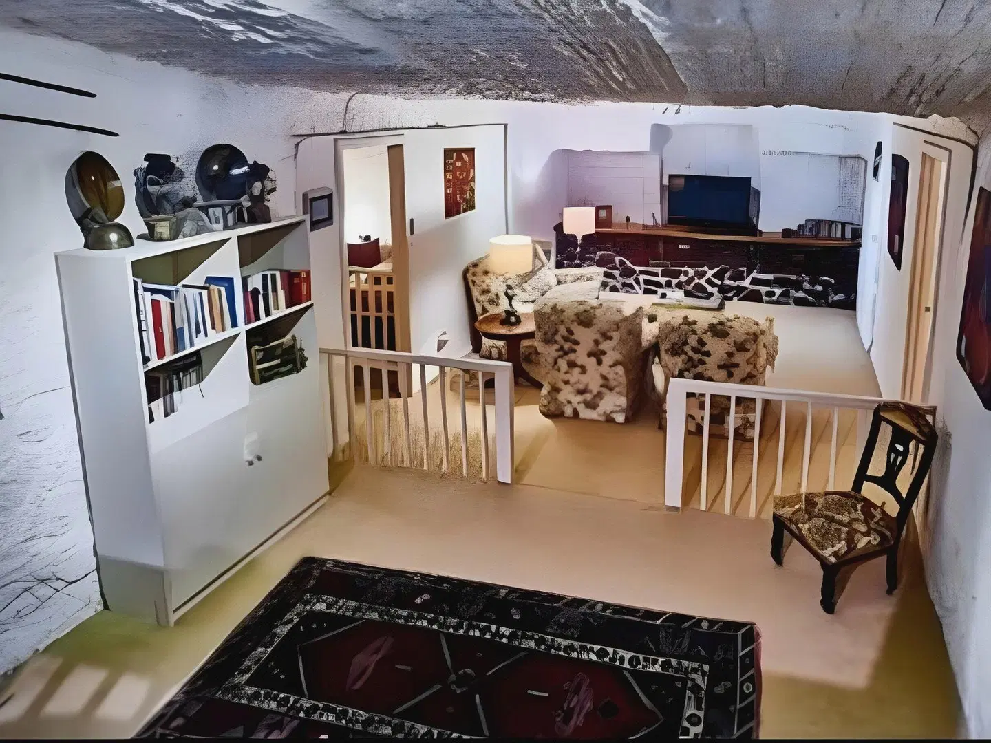 Underground Bed & Breakfast Bar