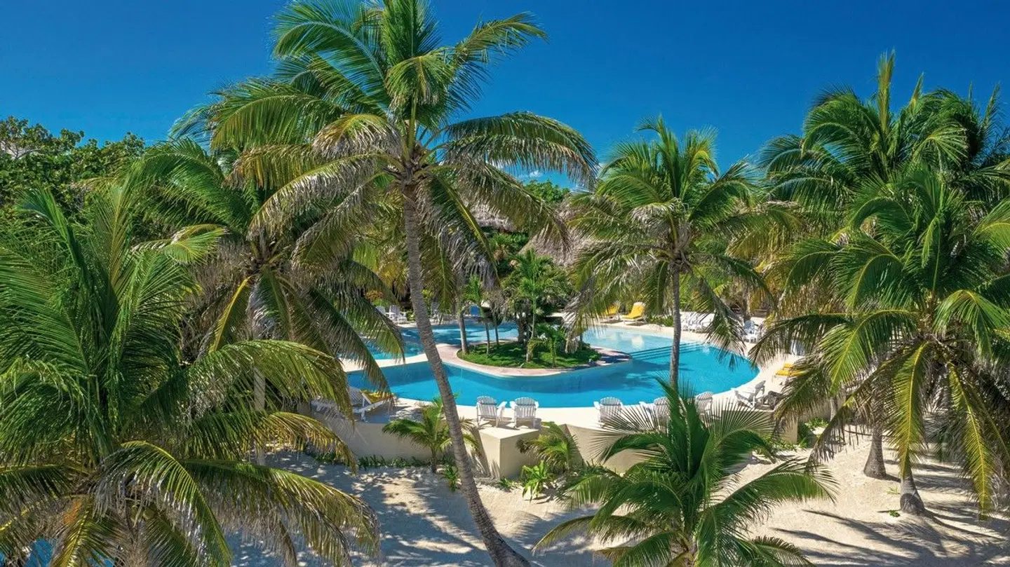 Portofino Beach Resort OUTDOOR_POOL