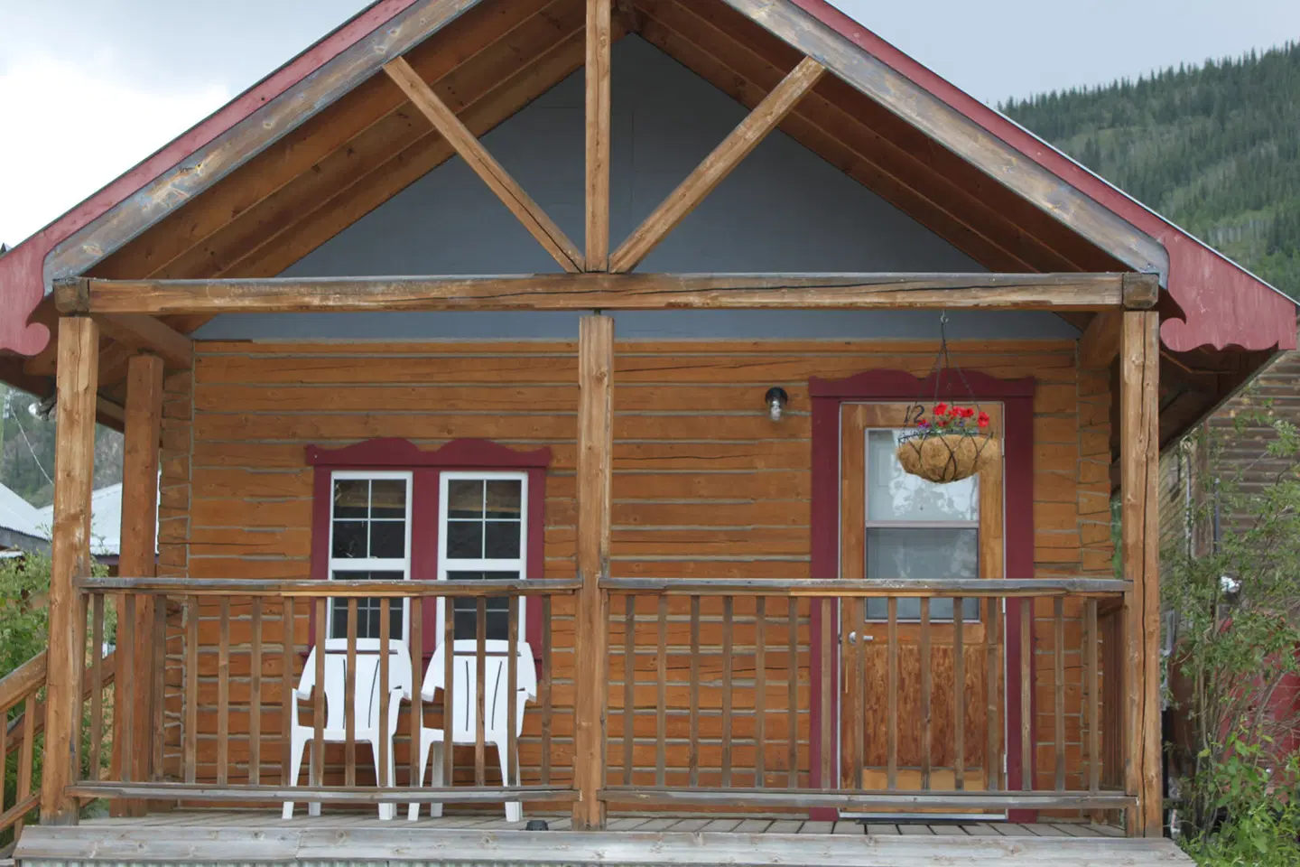 Klondike Kate's Cabins EXTERIOR
