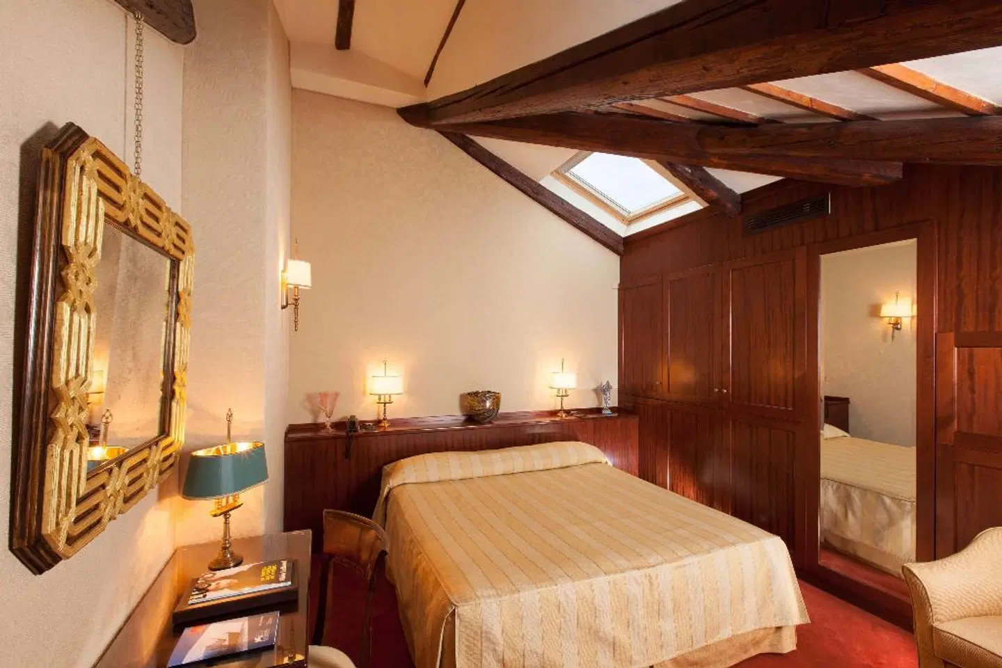 Palazzo Stern ROOM_EXAMPLE