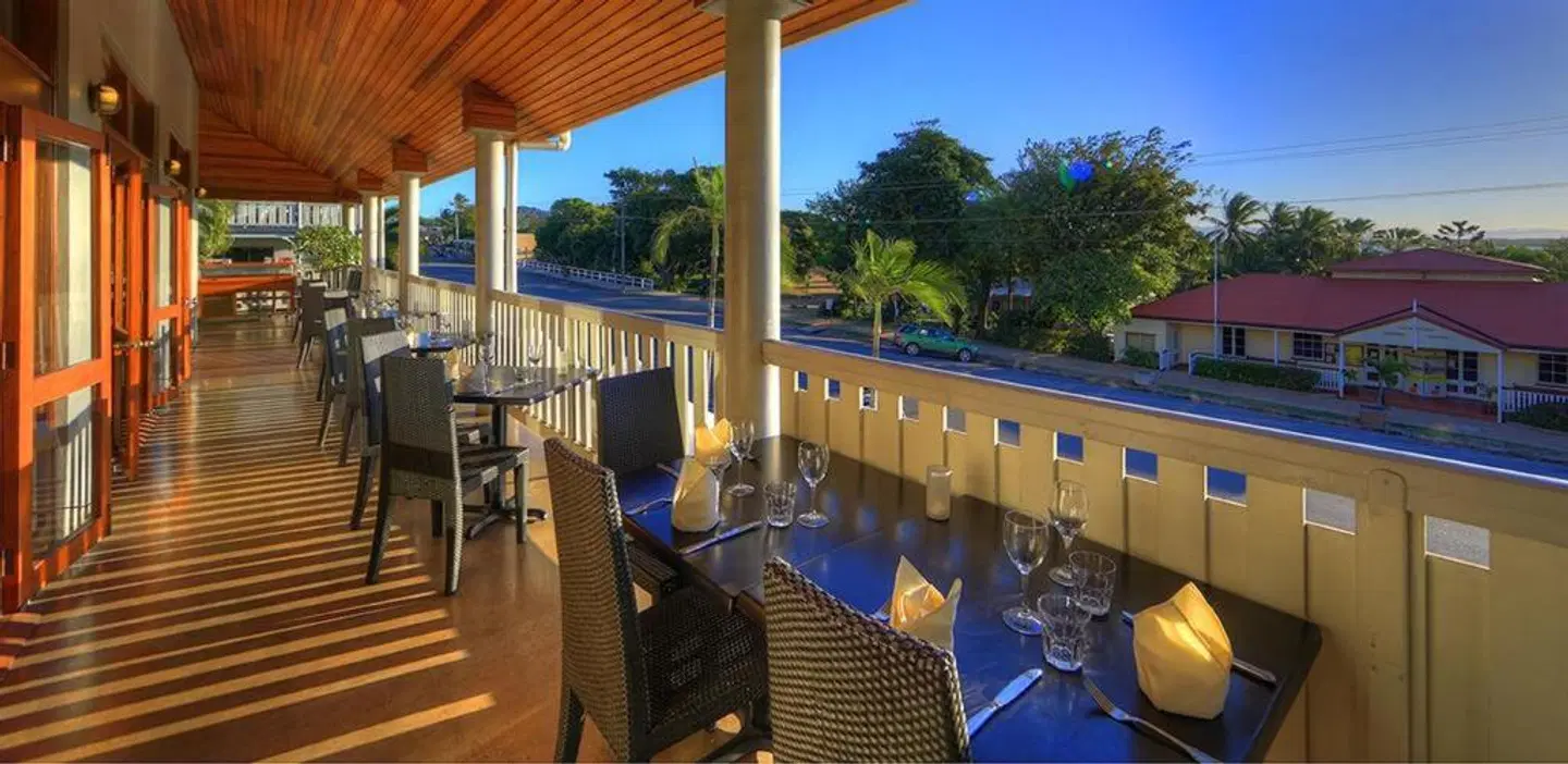 Sovereign Resort Hotel Terrasse