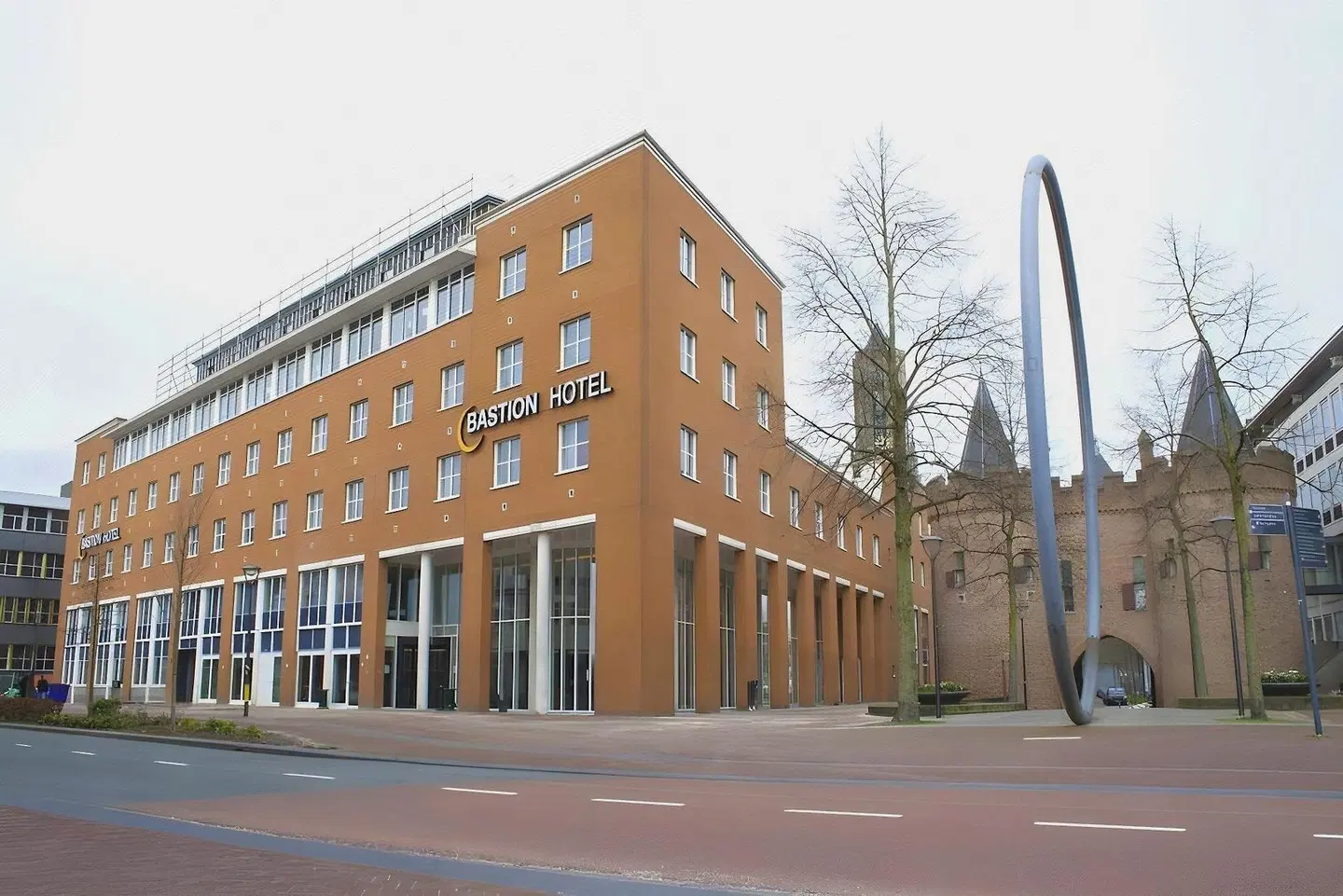 BASTION HOTEL ARNHEM EXTERIOR