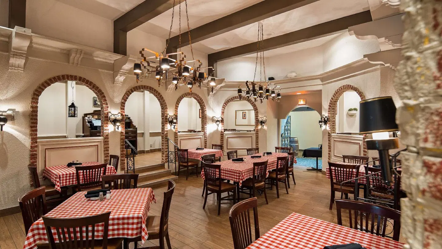 Best Western North Bay Hotel & Conference Restaurant