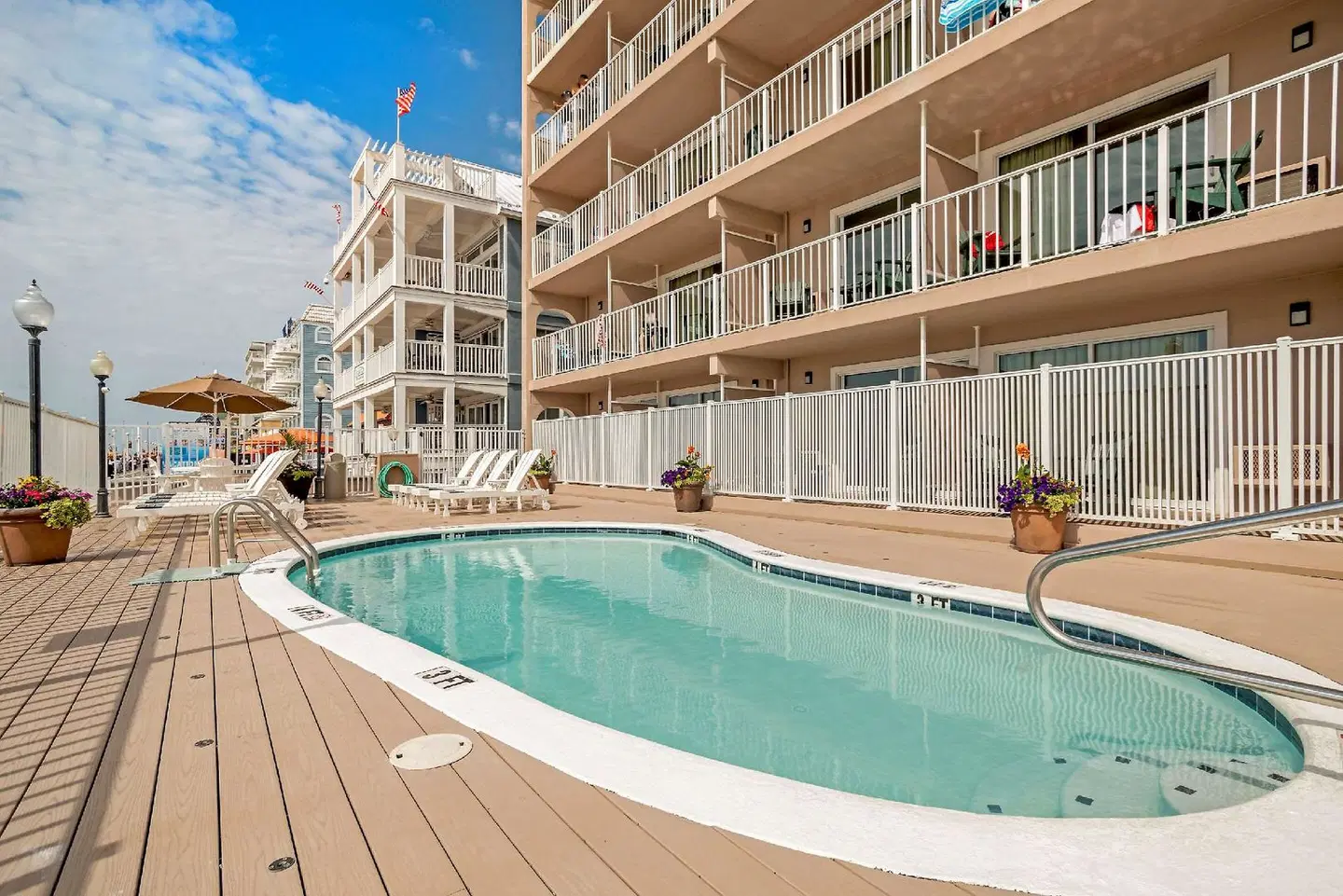 Comfort Inn Boardwalk OUTDOOR_POOL