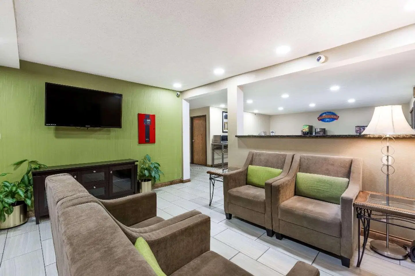 Baymont by Wyndham Louisville South I 65 LOUNGE_LOBBY