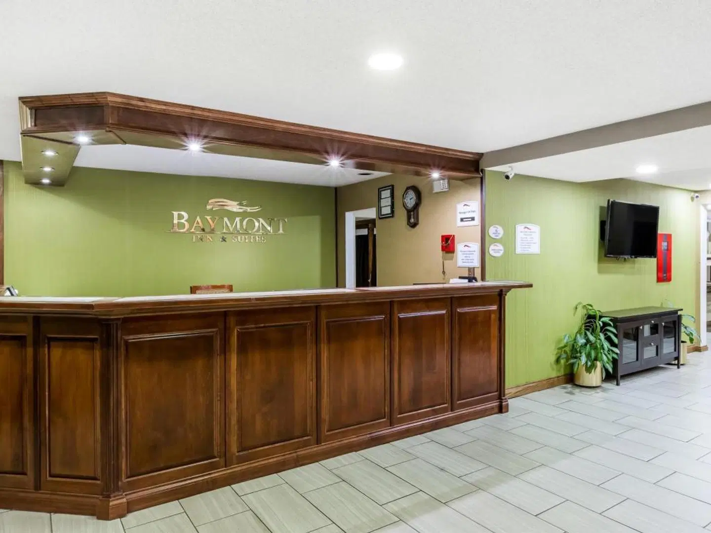 Baymont by Wyndham Louisville South I 65 LOUNGE_LOBBY