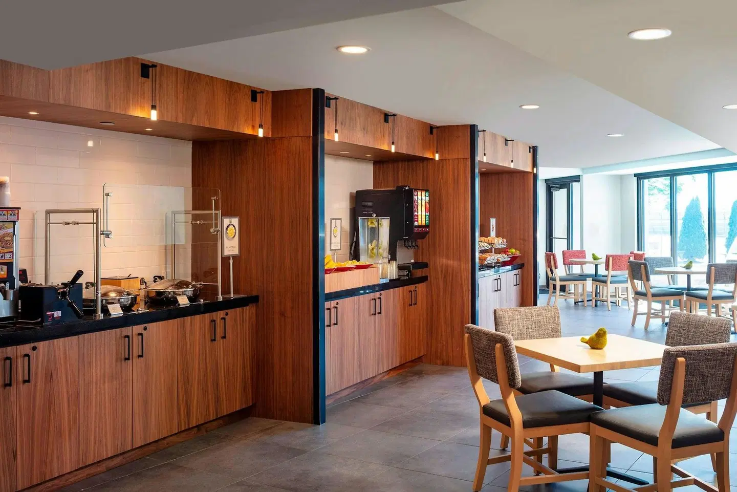 Fairfield by Marriott Inn & Suites Providence Airport Warwick Restaurant