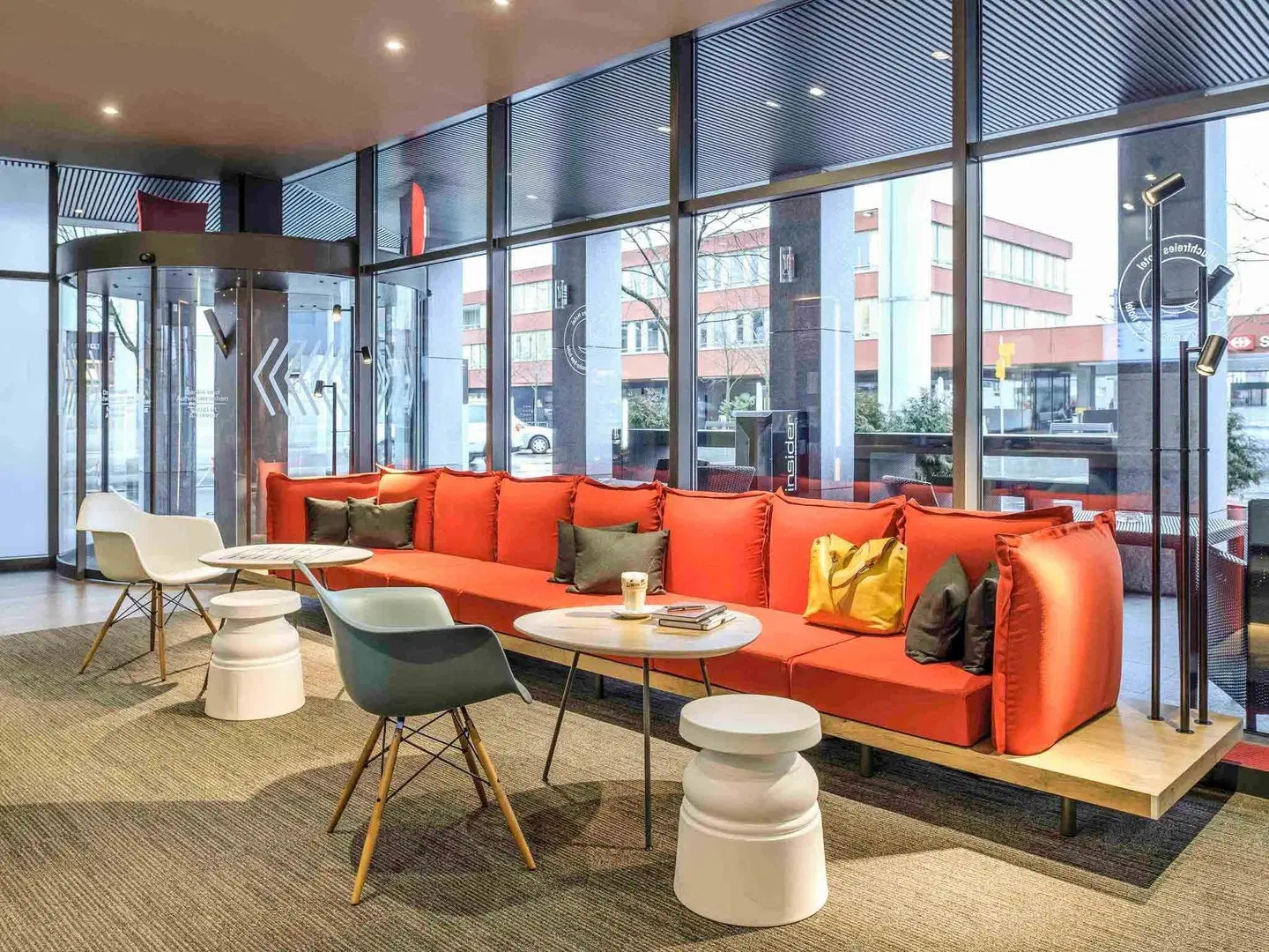 ibis Baar Zug LOUNGE_LOBBY