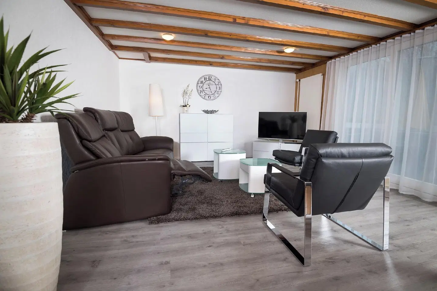 Roggerli ROOM_EXAMPLE