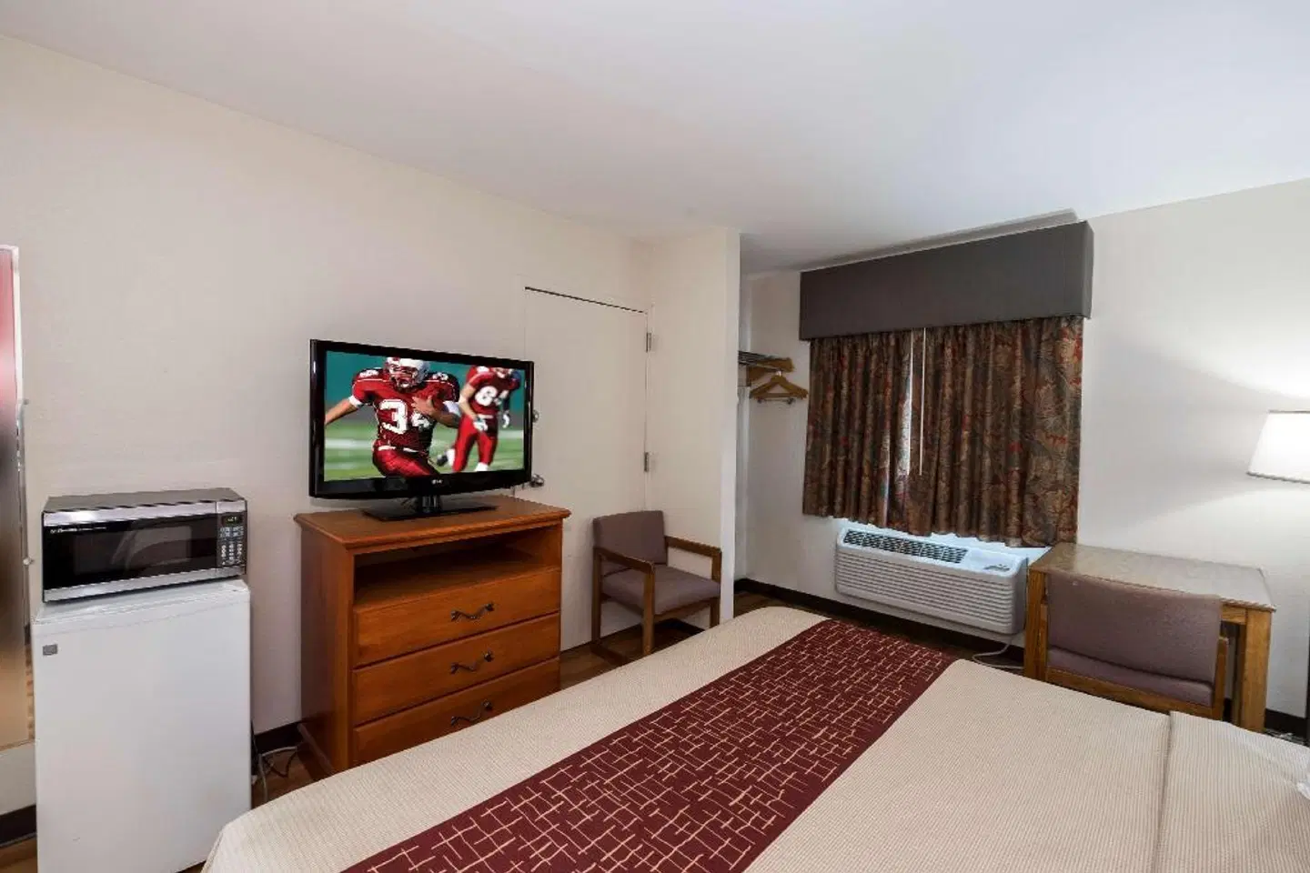 Red Roof Inn Denver ROOM_EXAMPLE