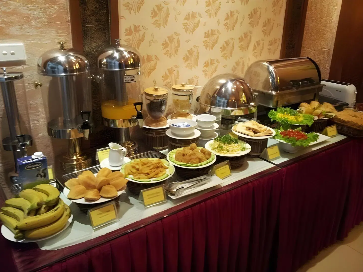 Aquarius Grand Restaurant