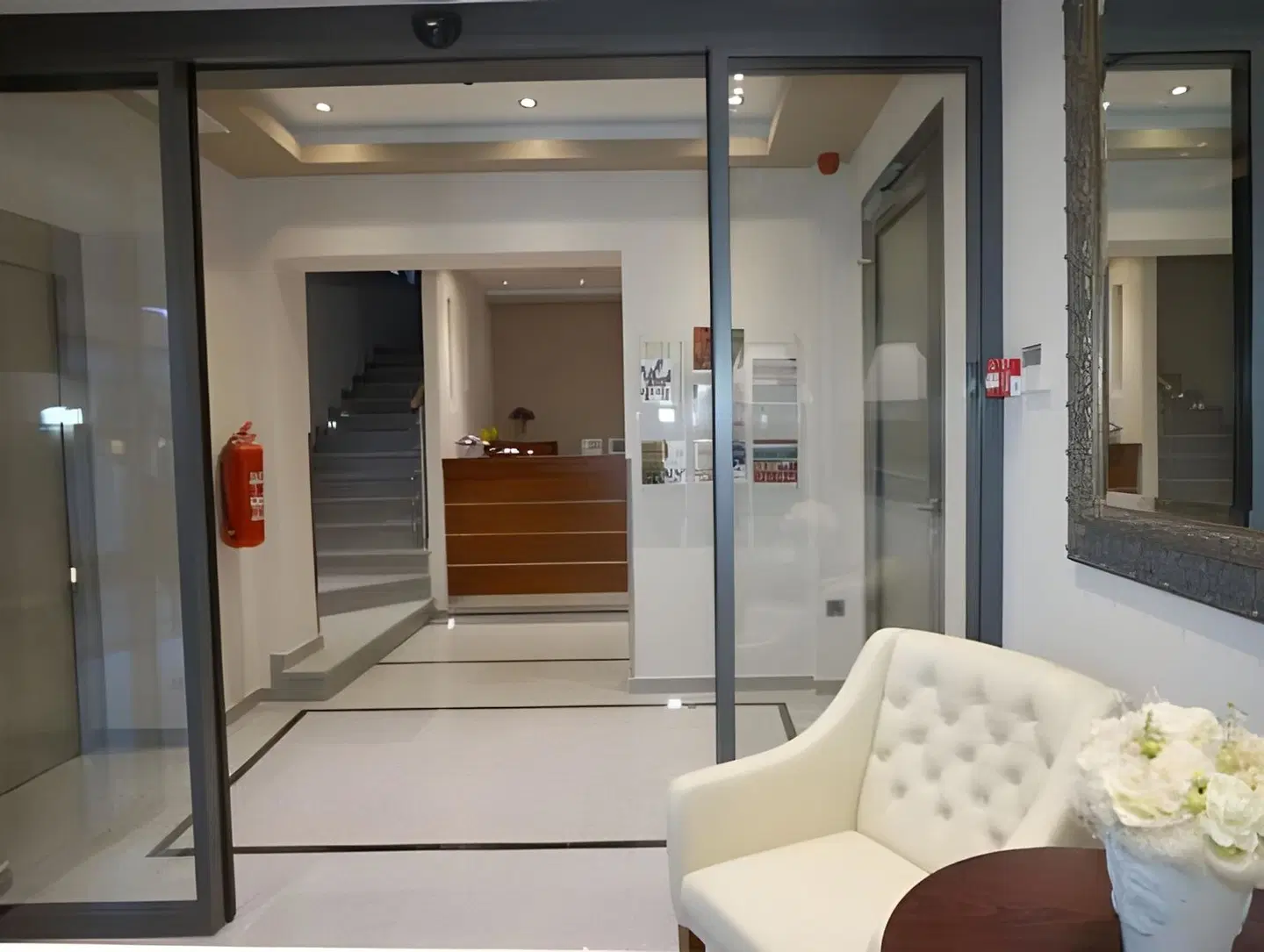 Calypso LOUNGE_LOBBY