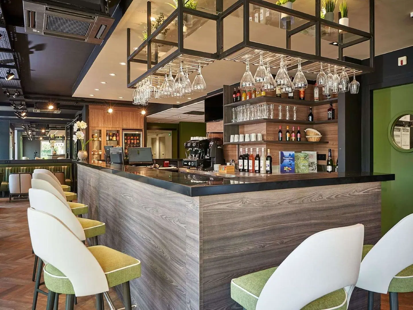 Kyriad Rouen Sud - Val de Reuil Bar