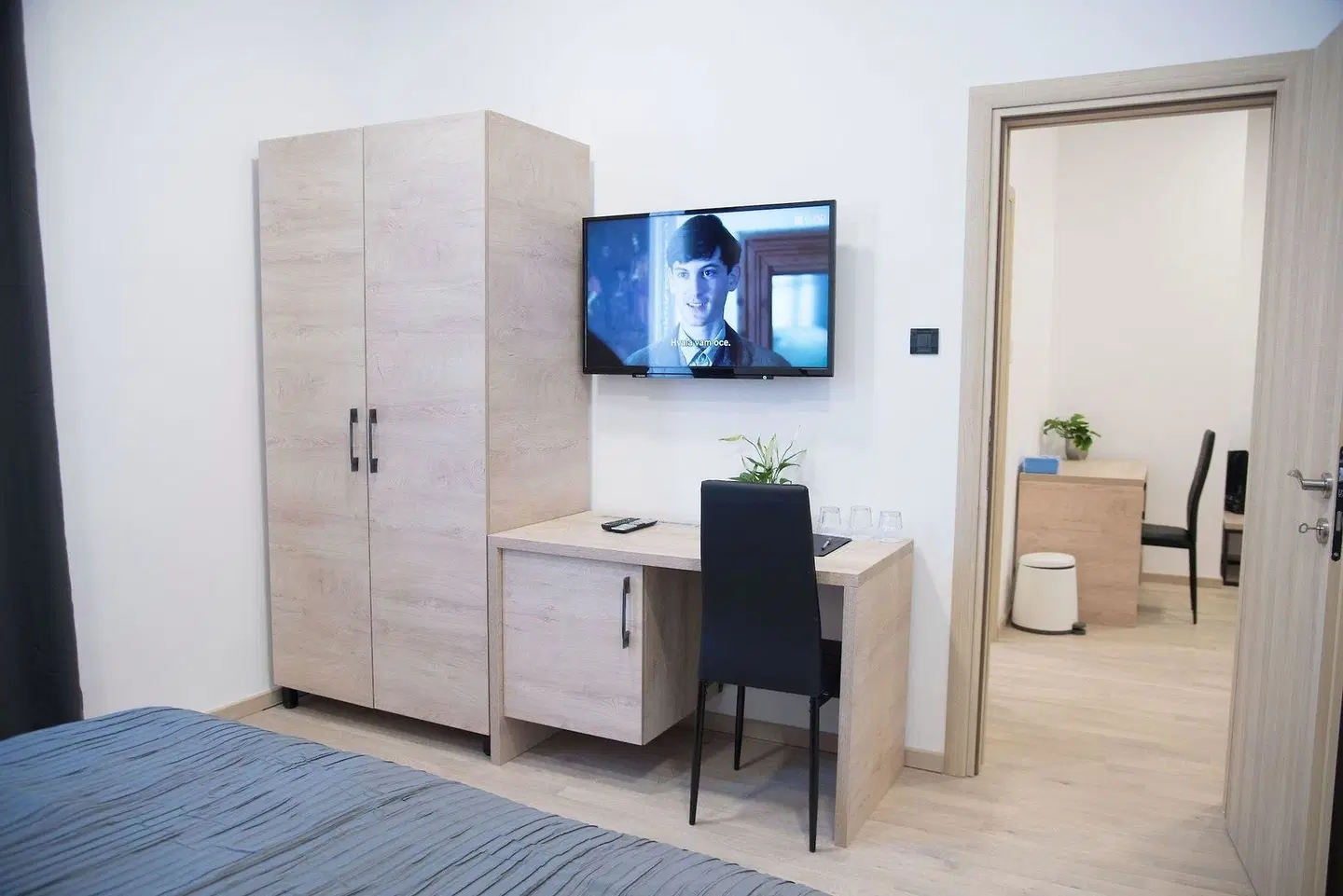Garden Hotel ROOM_EXAMPLE