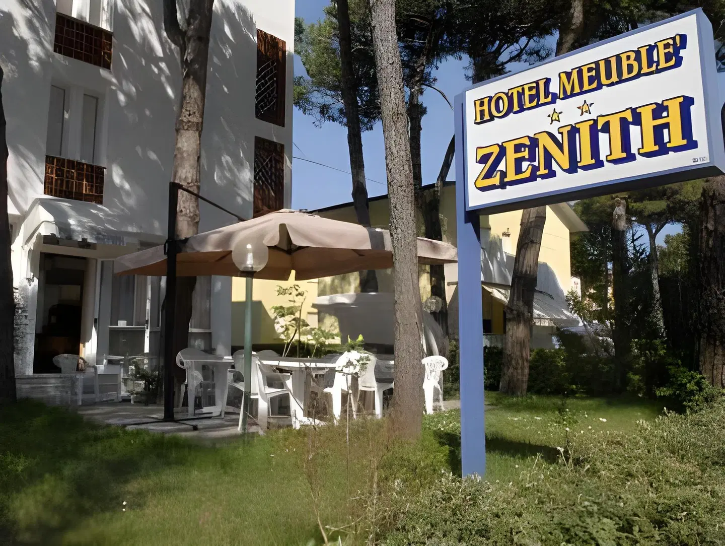 Hotel Meuble Zenith EXTERIOR