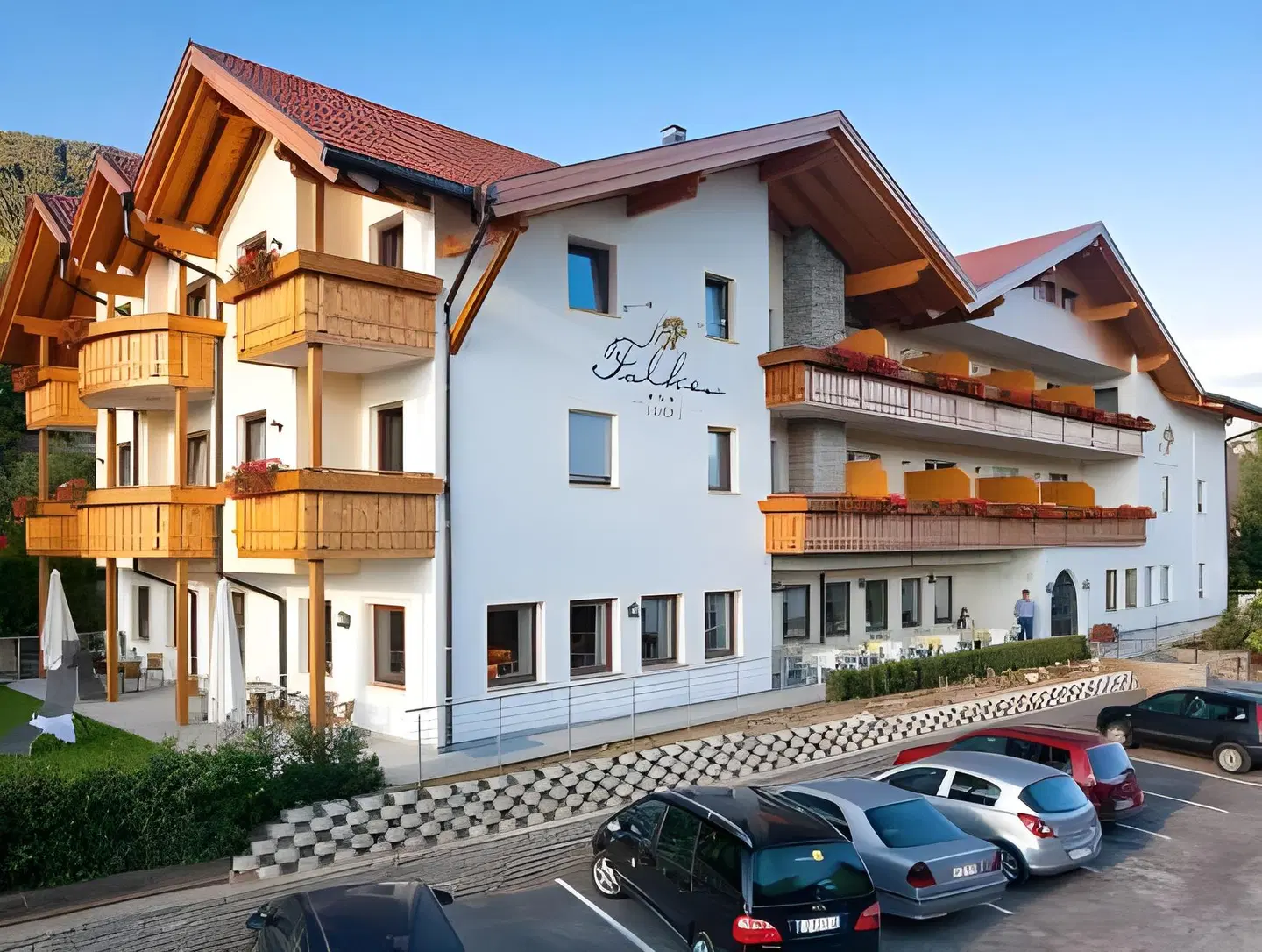 Hotel Falken EXTERIOR