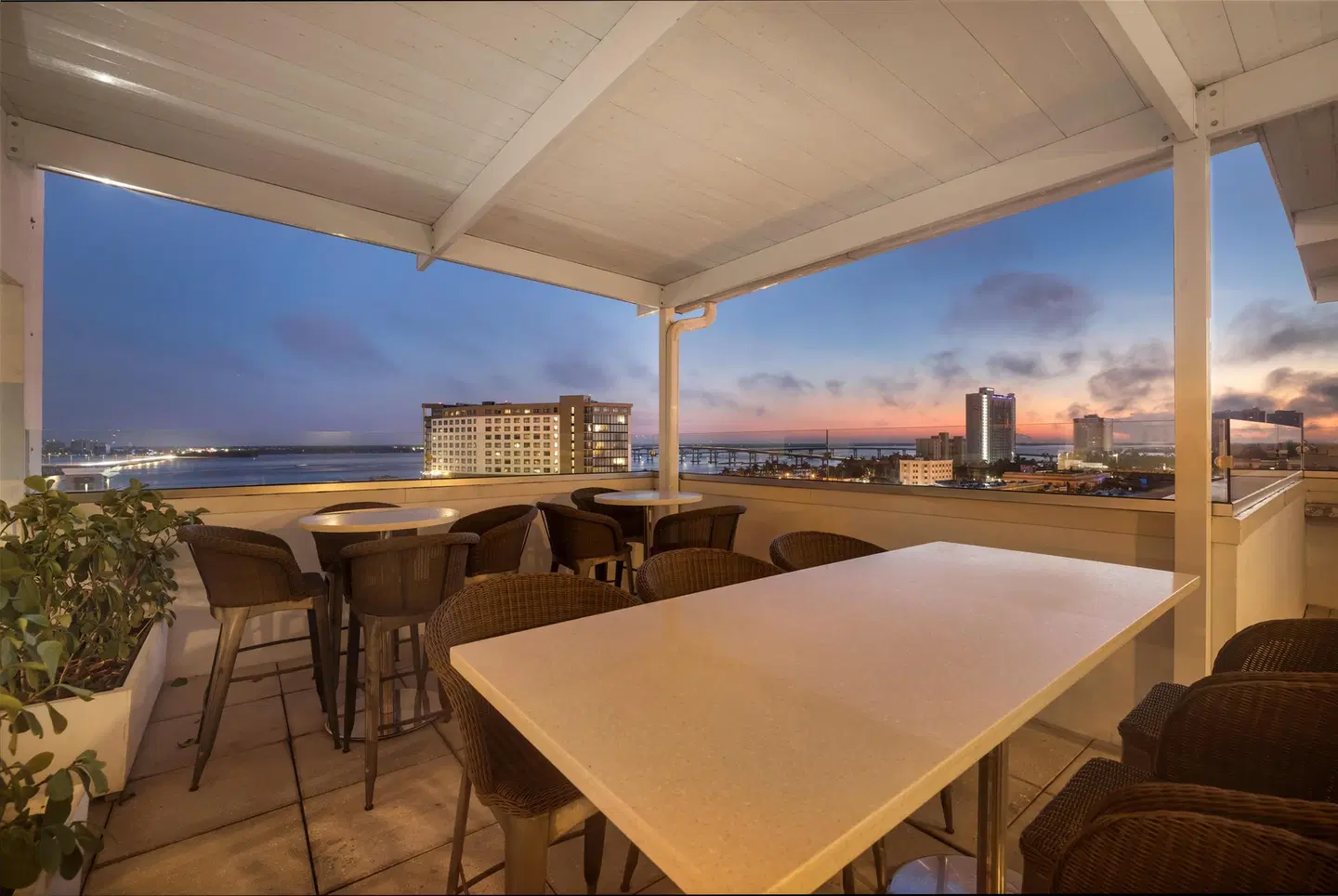 The Banyan Hotel Fort Myers, Tapestry Collection by Hilton Terrasse