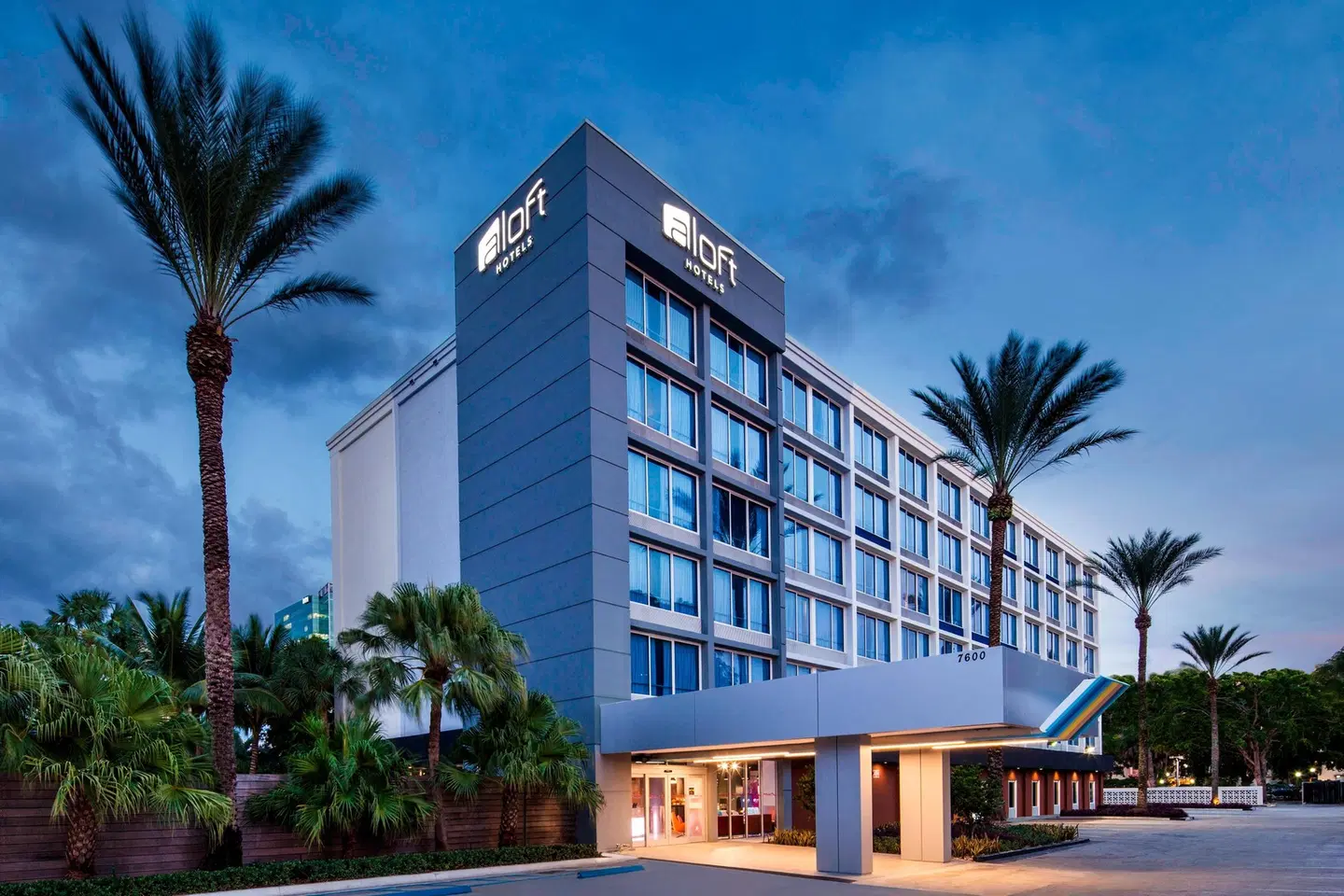 Aloft by Marriott Miami Dadeland EXTERIOR