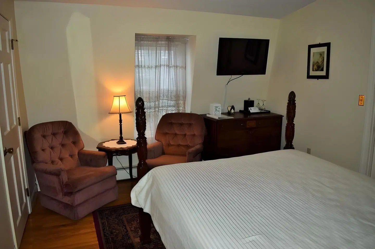 Inn on Bellevue ROOM_EXAMPLE
