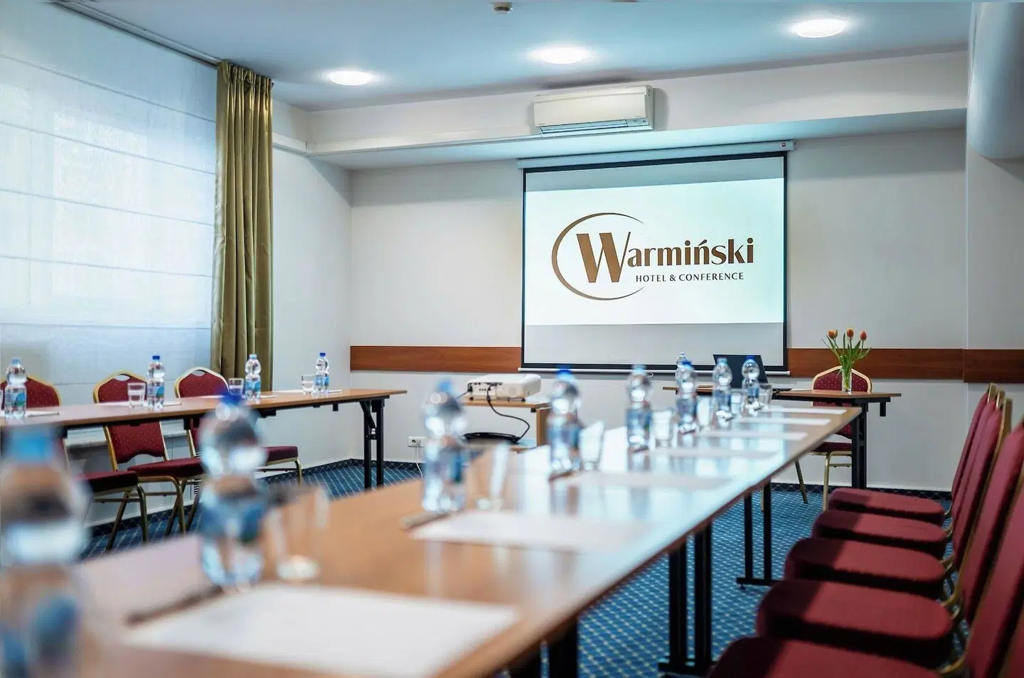 Warmi'ski Hotel & Conference Konferenz