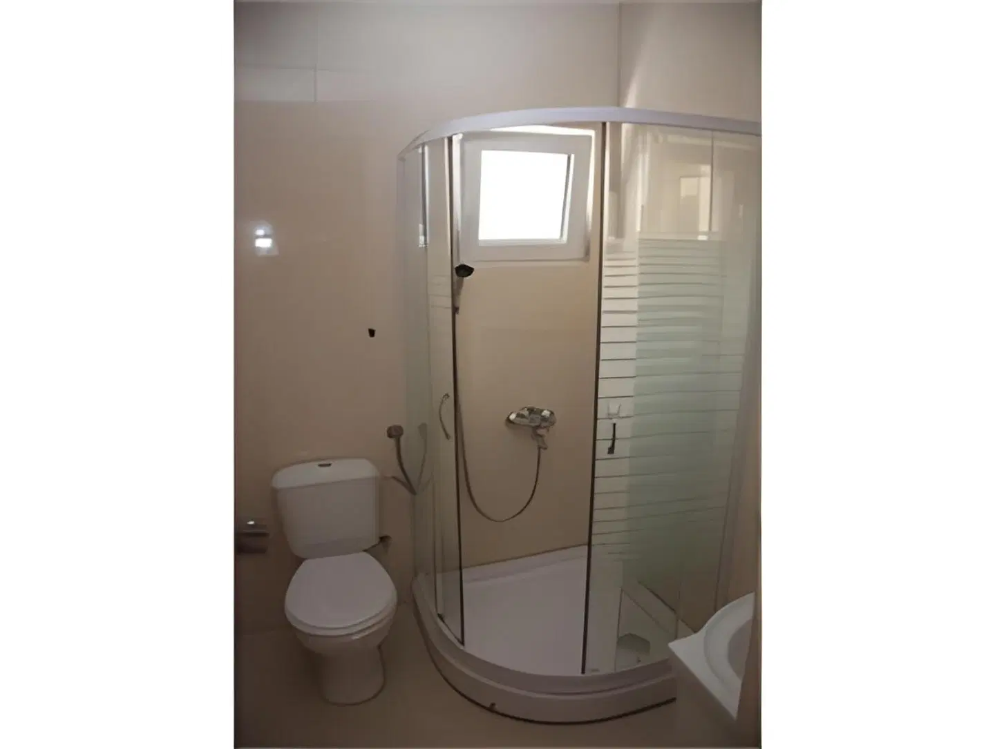 Medin Apartments Badezimmer