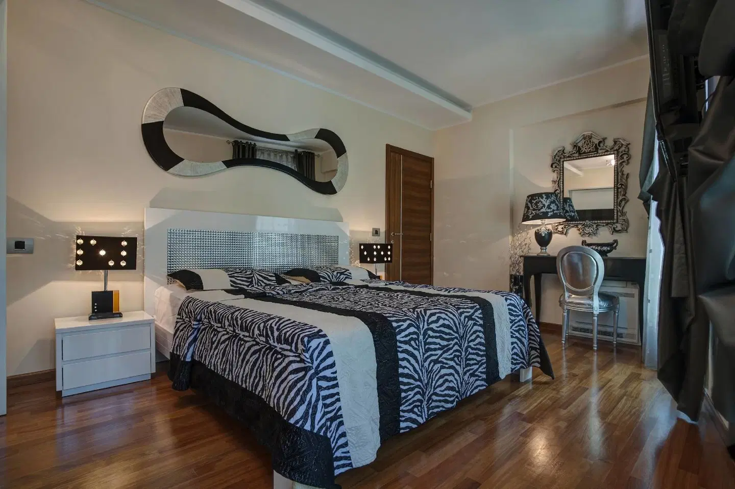 Apia Residence ROOM_EXAMPLE