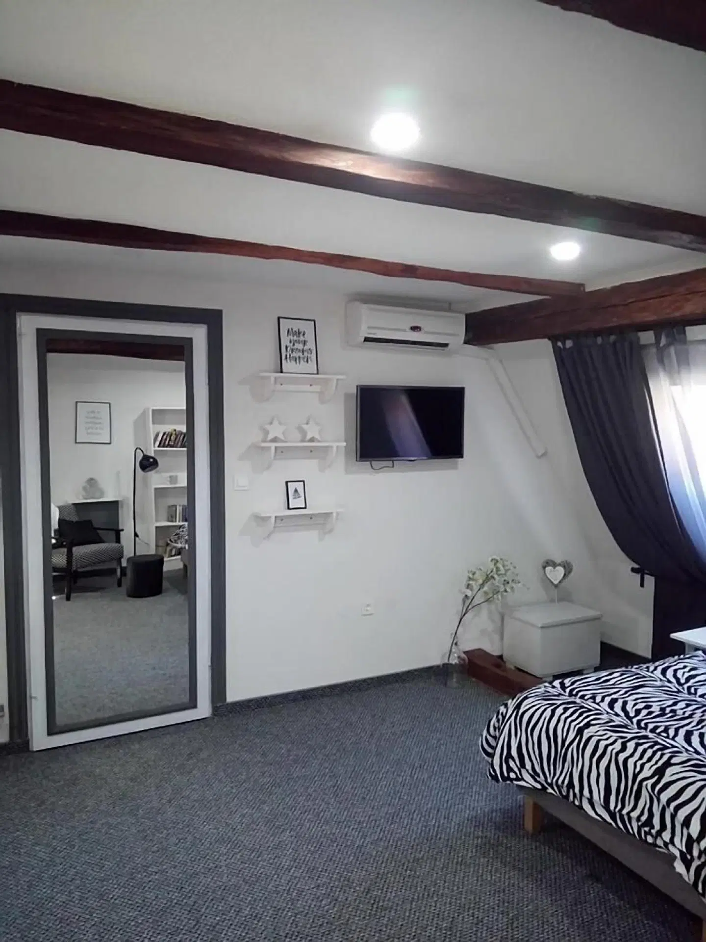 Guesthouse Maksimilian ROOM_EXAMPLE