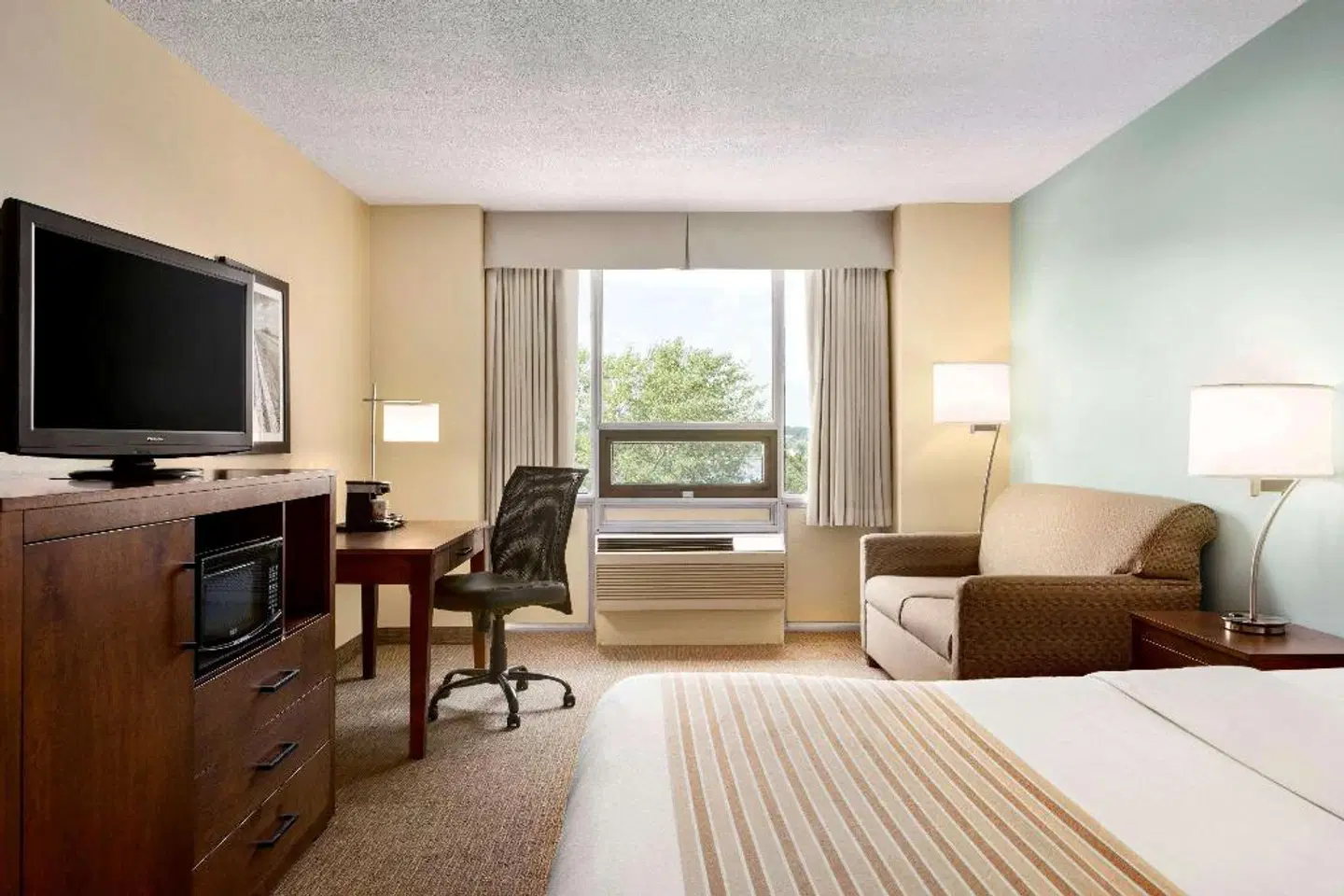 Travelodge by Wyndham Sydney ROOM_EXAMPLE