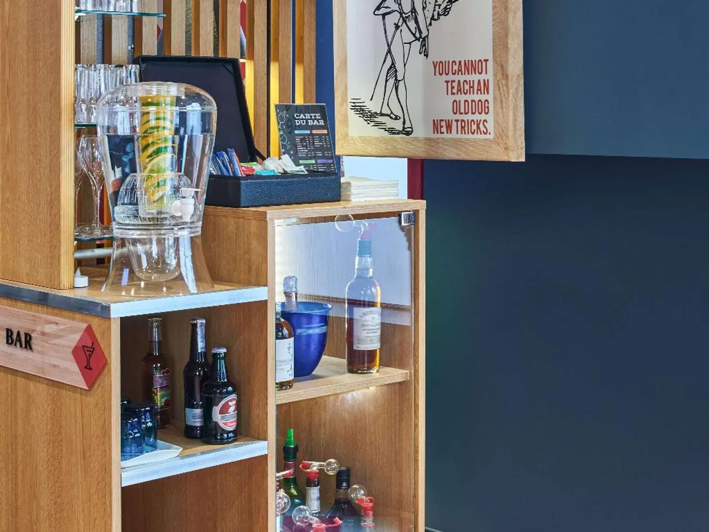 ibis Styles Paris Alesia Montparnasse Bar