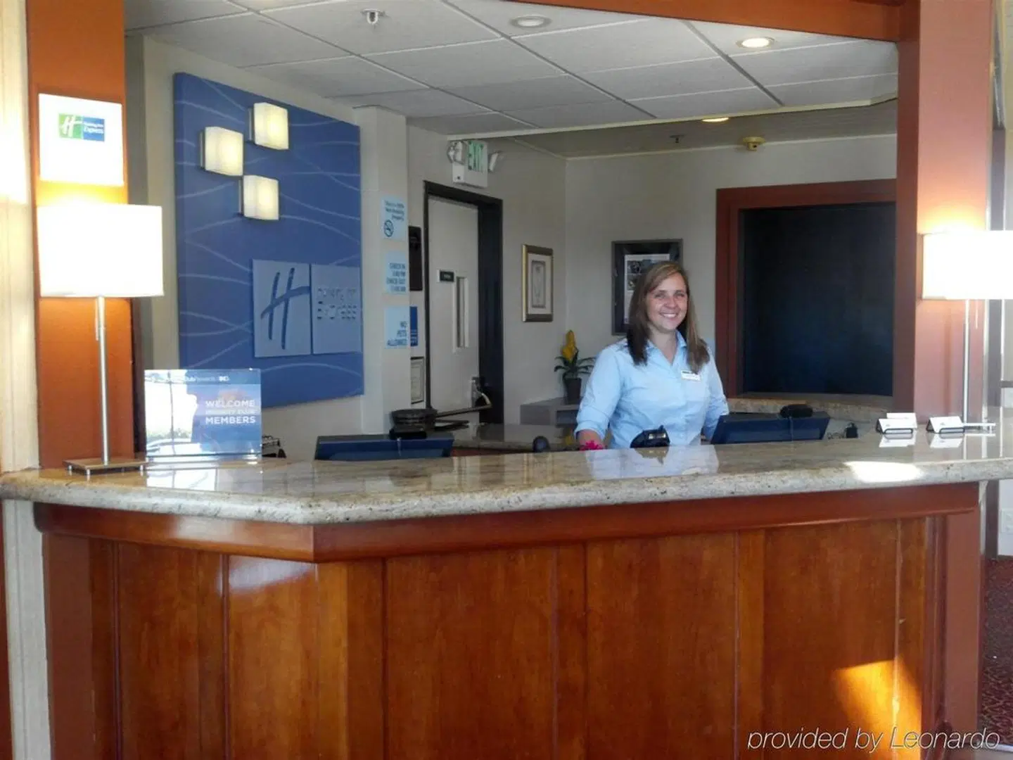 Holiday Inn Express Solvang LOUNGE_LOBBY