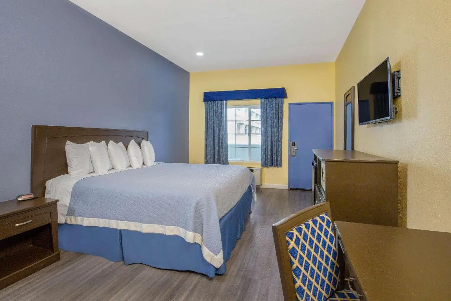 Days Inn by Wyndham Banning Casino/Outlet Mall ROOM_EXAMPLE
