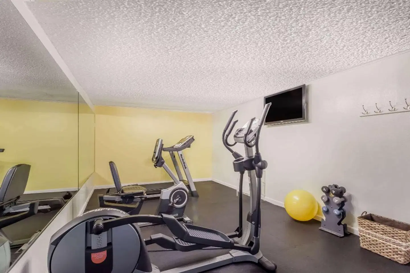 Days Inn Dover SPORTS_AND_LEISURE