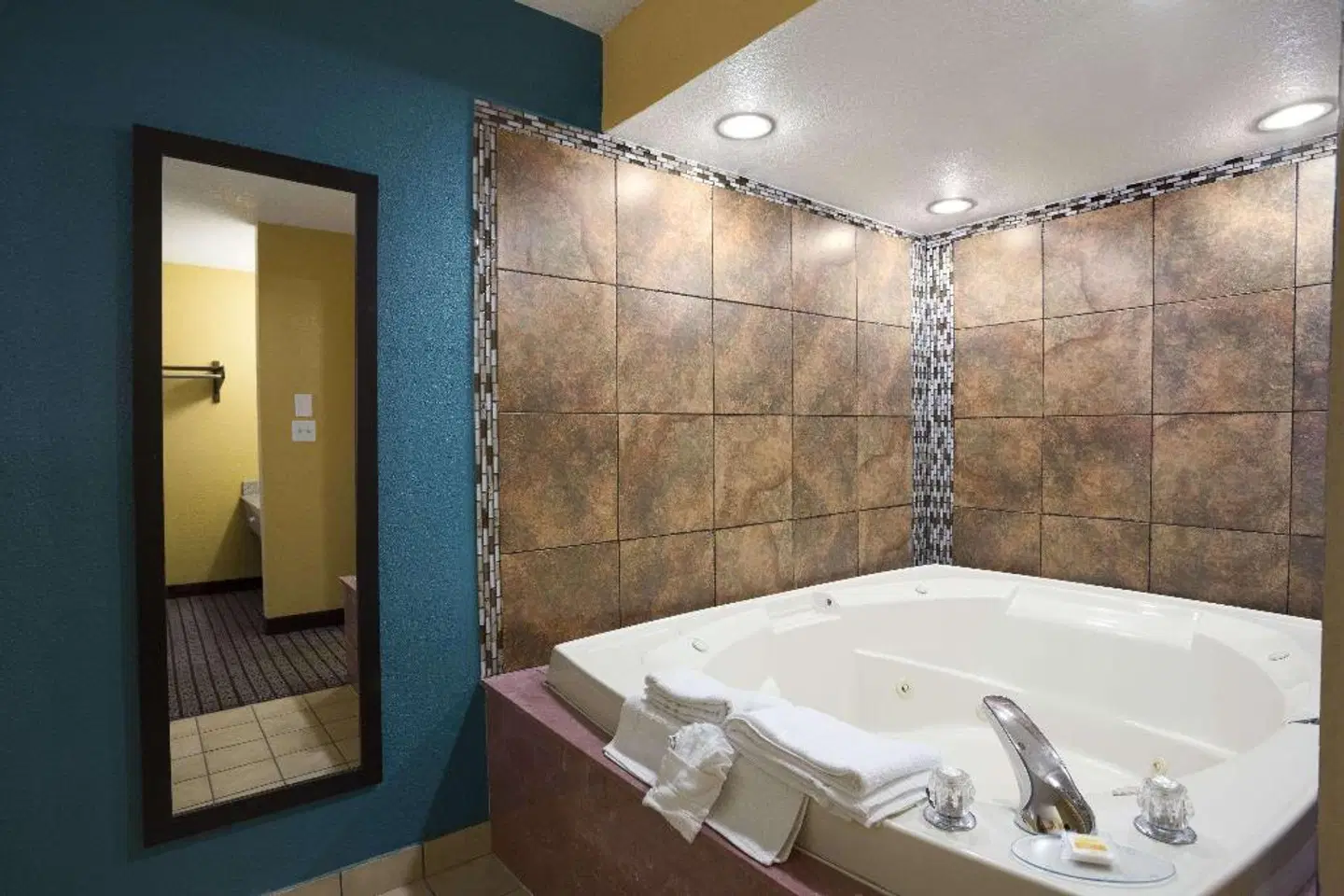 Days Inn by Wyndham Conway Badezimmer