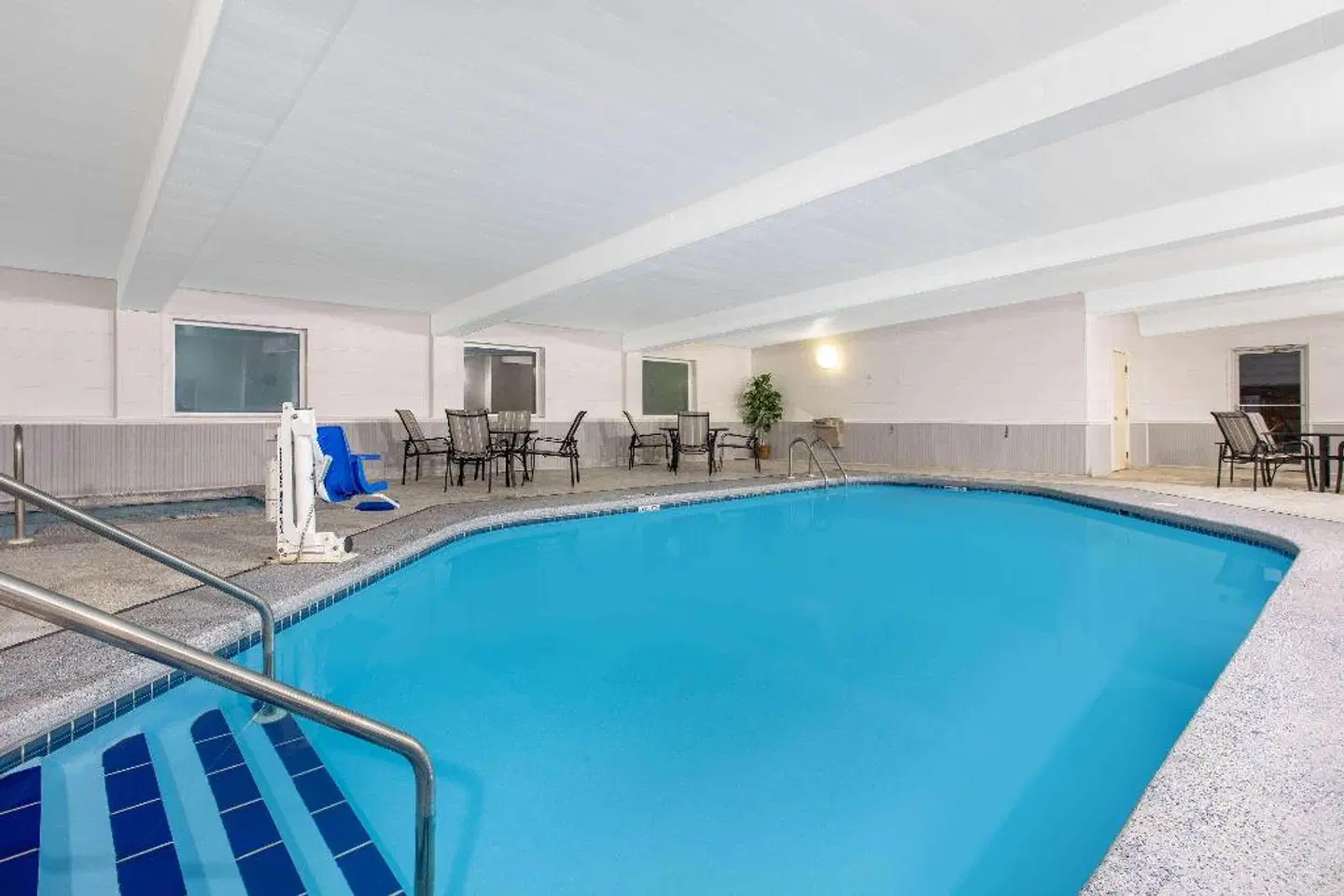 Days Inn by Wyndham Fond du Lac Hallenbad
